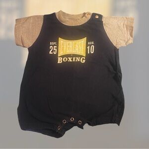 ONE piece Everlast boxing bodysuit (12m)